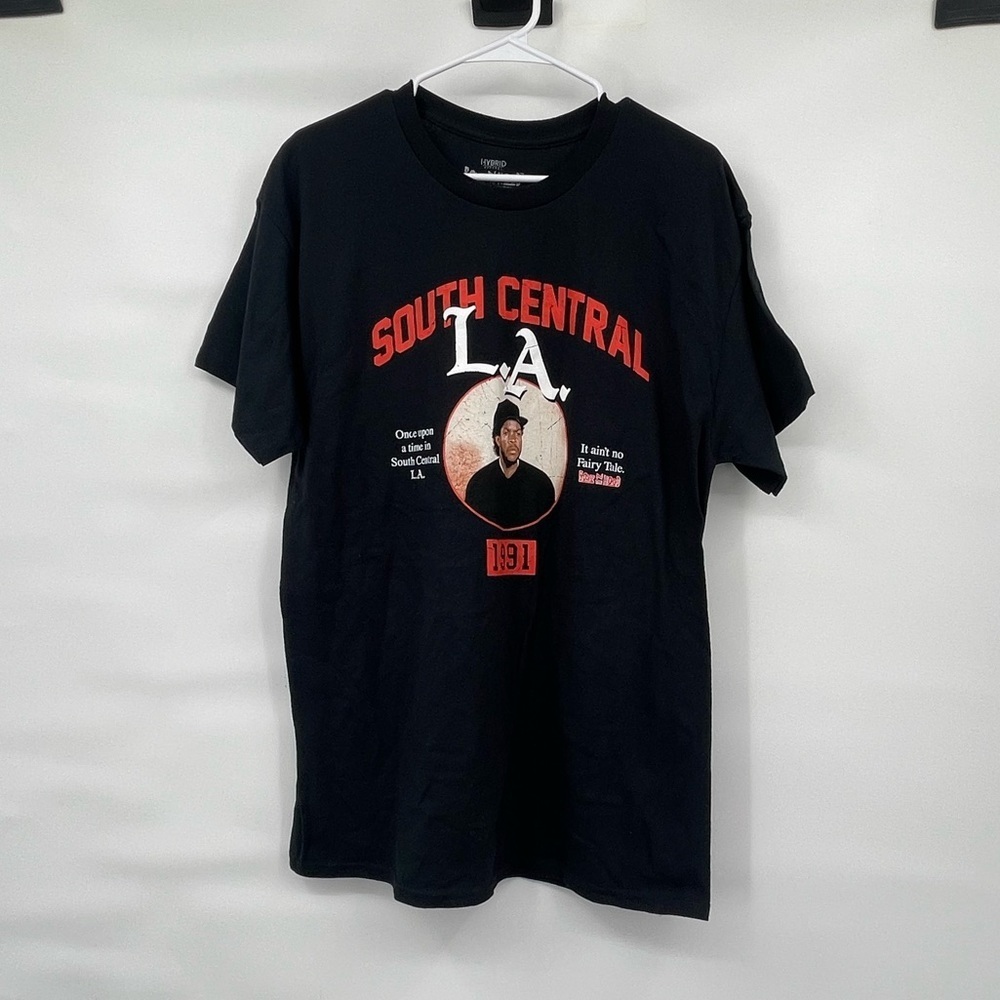 Boyz in the hood NWOT black short sleeve graphic tee